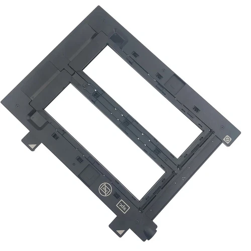 Sophisticated Photo Negative Holder for 120mm Medium Formats in Scanning