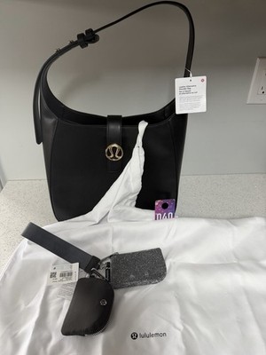 Lululemon Pocketbook With Bonus Dual Wristlets
