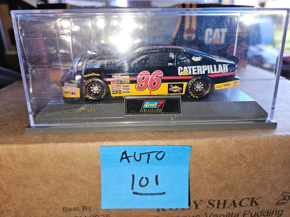 Chevrolet Monte Carlo 1997 NASCAR, REVELL, VERDE DAVID, ESCALA 1:43, CON CERTIFICADO DE AUTENTICIDAD Foto 2 de 4