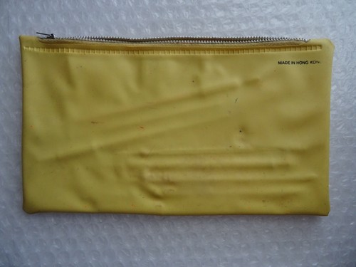 rOBIN BOY WONDER ACTION FIGURE TOY + BATMAN PENCIL CASE 1974 HONG KONG neocurio - Picture 11 of 18