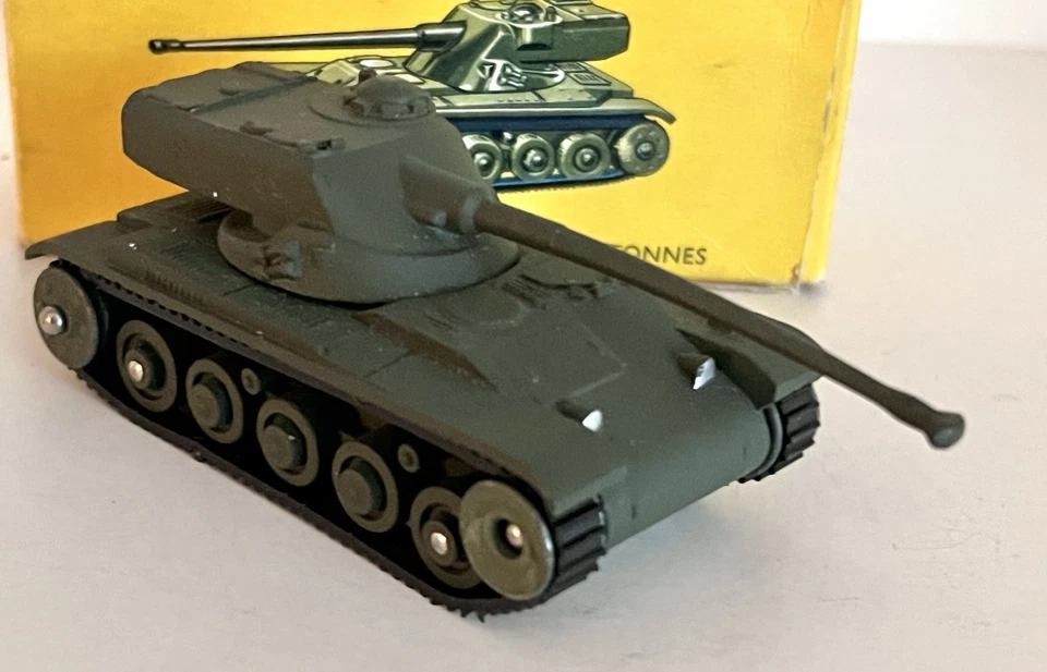 Tanque vintage Dinky Toys AMX 1958 13 toneladas - No. 817 - CAJA ORIGINAL COMO NUEVA - MIRA Foto 4 de 4