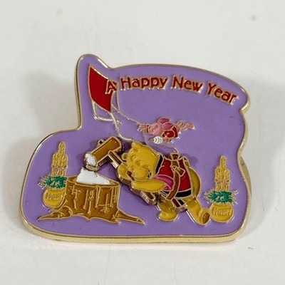 Pooh PBadge Mochi Pounding Kite Flying Happy Year 7a