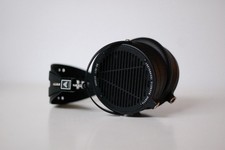Audeze LCD-2C cuffie di fascia alta