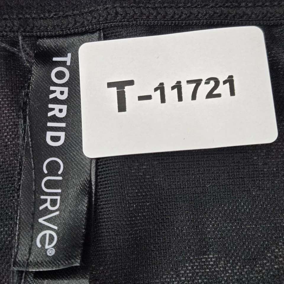 Torrid Curve Women Bra 4 Black Star Bralette Wireless Lace Strap - Image 3 of 4