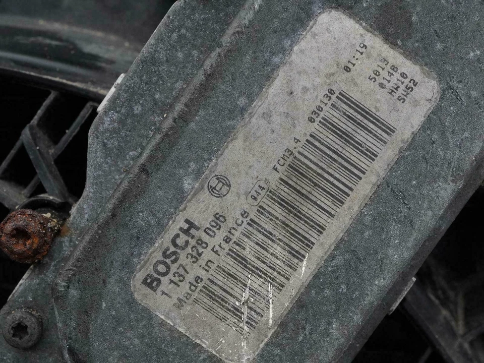 2007 - 2009 Audi Q7 4L 4.2 Radiator Fan Shroud Engine Cooling Fan Assembly Oem Foto 4 de 4