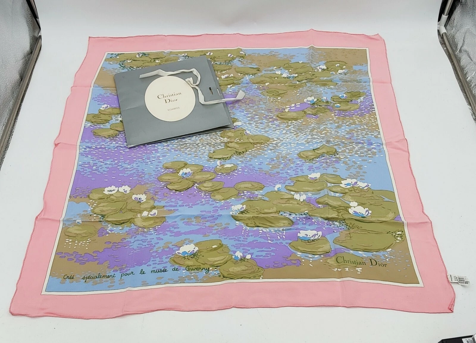 JOLI ! NÉNUPHARS VINTAGE CHRÉTIEN DIOR MONET NÉNUPHAR EN SOIE ÉCHARPE GIVERNY MUSÉE FRANCE