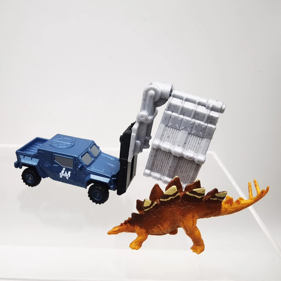 JURASSIC WORLD 2 FALLEN KINGDOM Tricera Tracker MATCHBOX - Dinosaur toy car - Image 4 of 4