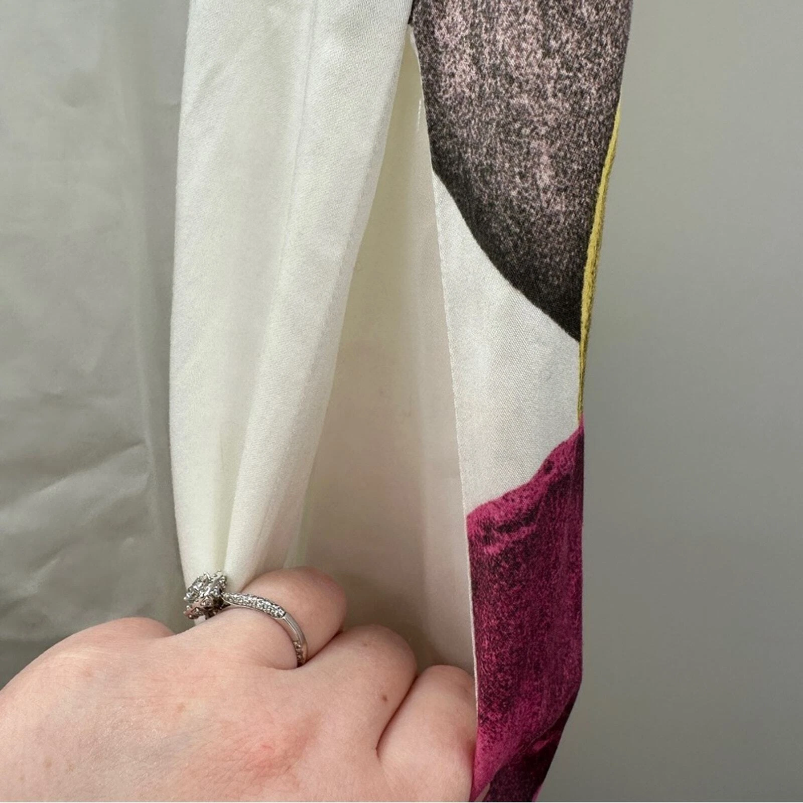 Abito smanicato multicolore vintage Moschino economico e chic frutta verdura grano