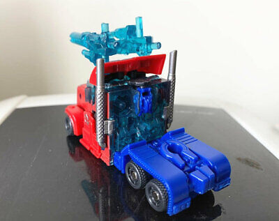 Transformers Prime Commander Optimus Prime Cyberverse Action Figure Toy 4