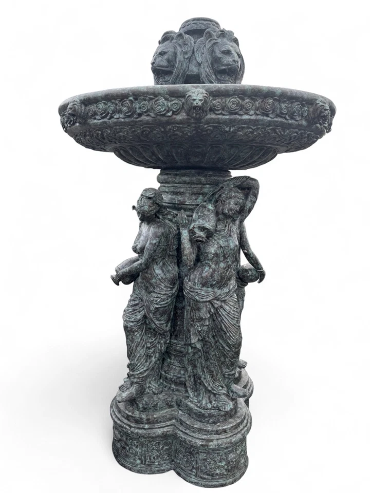 XXL Parkbrunnen Bronze Vier Frauen mit Krug Löwenköpfe massiv Antikpatina H234cm