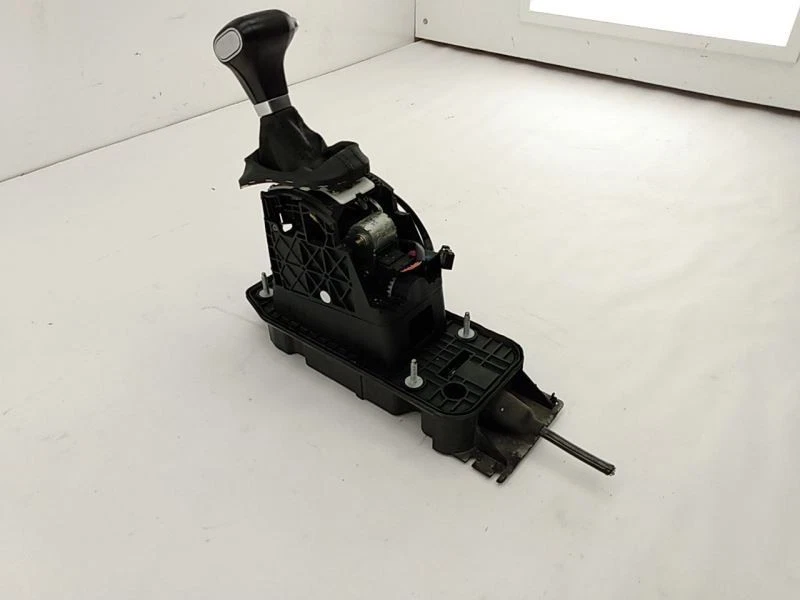 **COMO ESTÁ** Volkswagen VW EOS Seletor de câmbio de marchas de transmissão automática 07-11 - Imagem 2 de 4