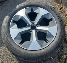 Genuine Volvo XC40 19 x 7.5J Alloy Wheel - 32327146 + 5mm 235 50 19 Continental