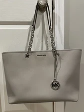 Michael Kors Shania Large Chain Shoulder Tote Pearl Grey