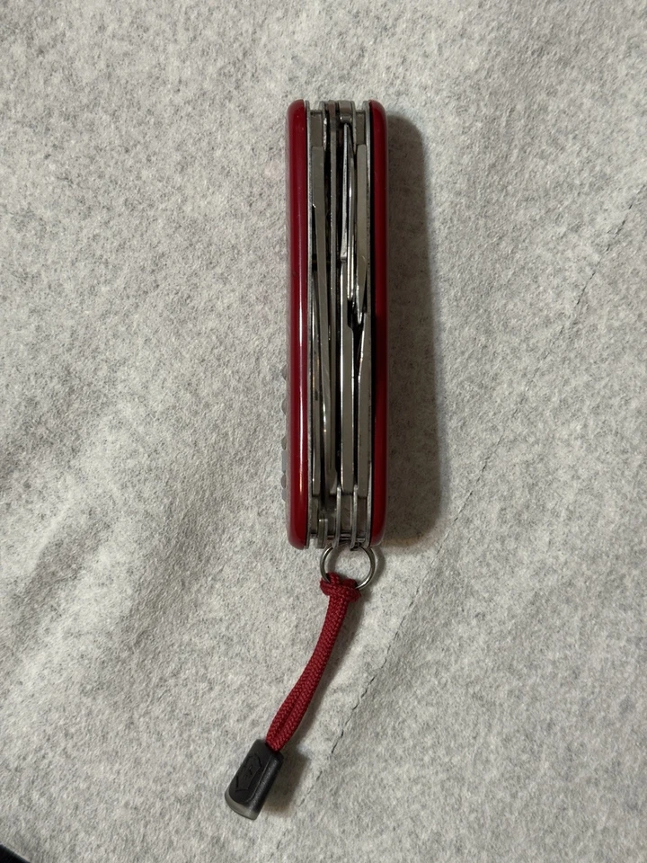 Victorinox Huntsman #1 91mm Swiss Army Knife - Image 2 of 4