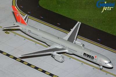 Gemini Jets 1:200 Northwest Airlines Boeing 757-300 N587NW G2NWA1422 IN STOCK