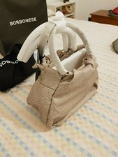 borsa borbonese nuova beige, originale,ancora imballata nella confezione .