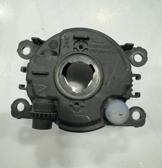 Faro antiniebla inferior delantero izquierdo/derecho valeo nissan/infiniti p/n 61a-3002-0468 oem Foto 4 de 4