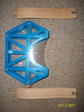Wooden Train Set.Bridge. Brio Compatible.  . Accessories. BNIP. (b)