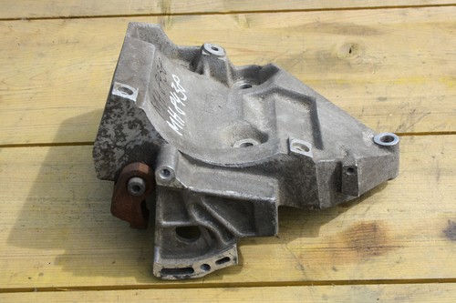 Original VW Passat B5 Halter 06B260885B Kompressor Klimaanlage MH8438
