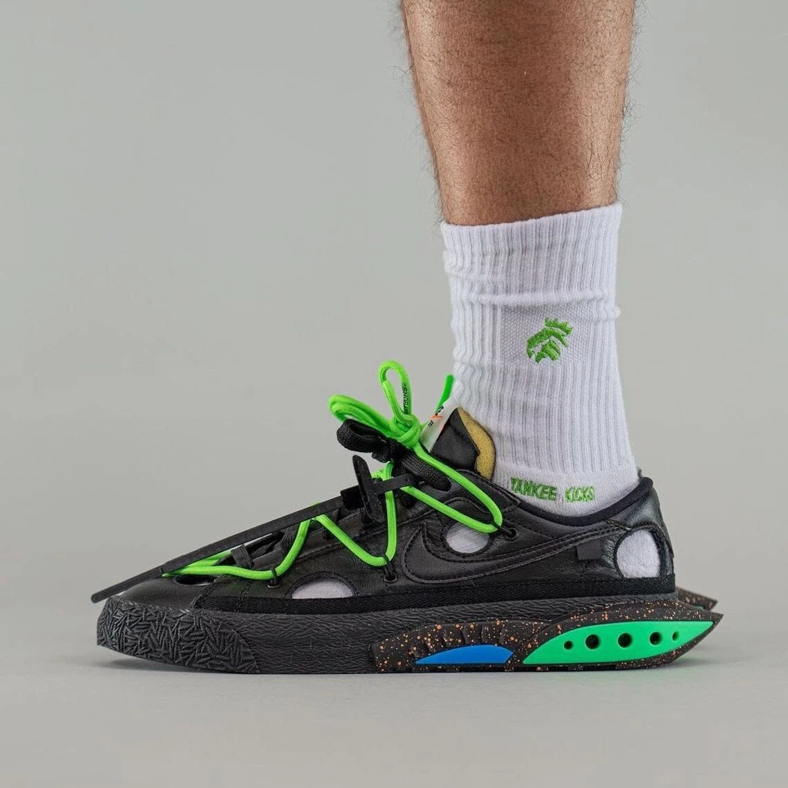 off white nike blazer low black
