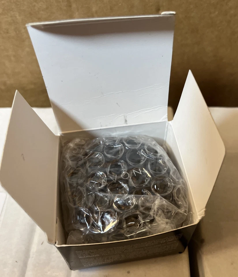 Avon Ideal Flawless Loose Powder Creamy Natural 0.6 Oz N103 NEW Old Stock - Image 3 of 3