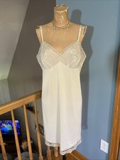 Vintage Vanity Fair Floral Lace Appliqu  Inlay Size 38 M-L Slip Dress VGC