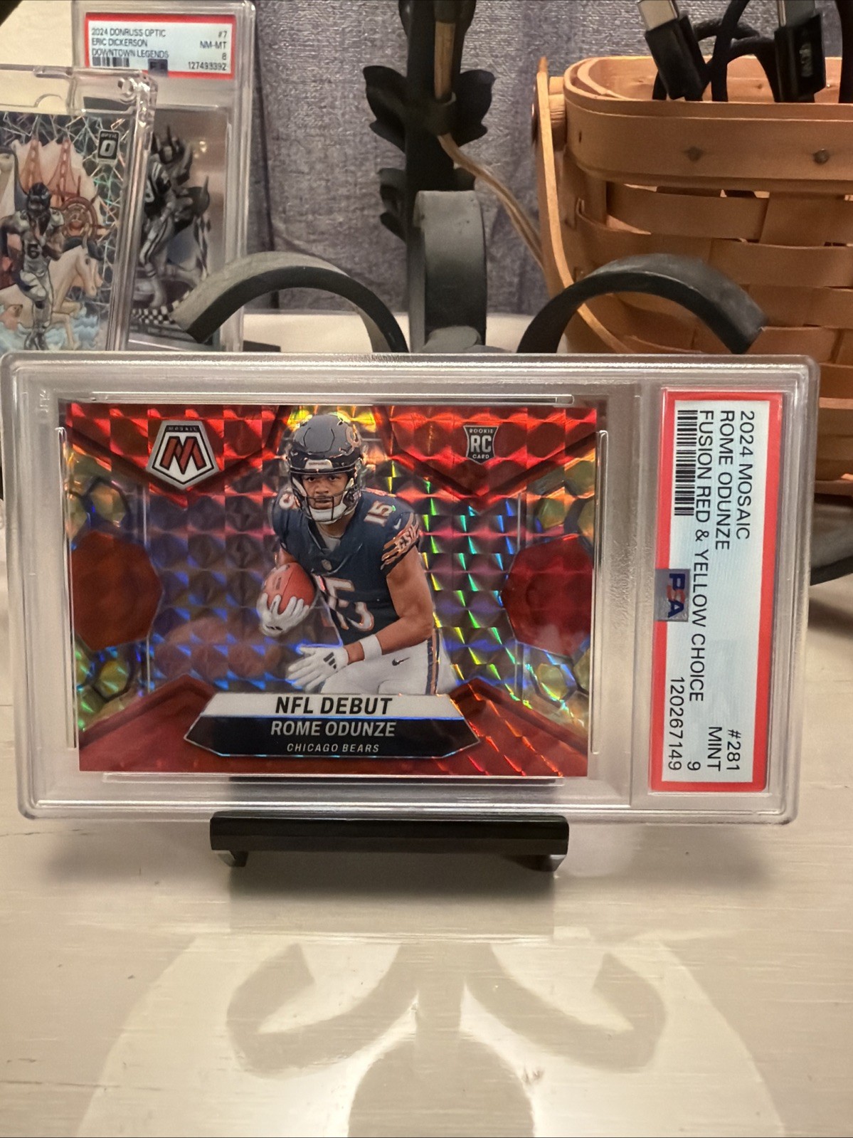 2024 Mosaic NFL Debut Rome Odunze Choice Fusion Red & Yellow Mosaic Prizm /80