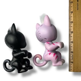 Fingerlings Baby Black Panther & Pink Tiger Interactive Toys 5" Tall by Wow Wee