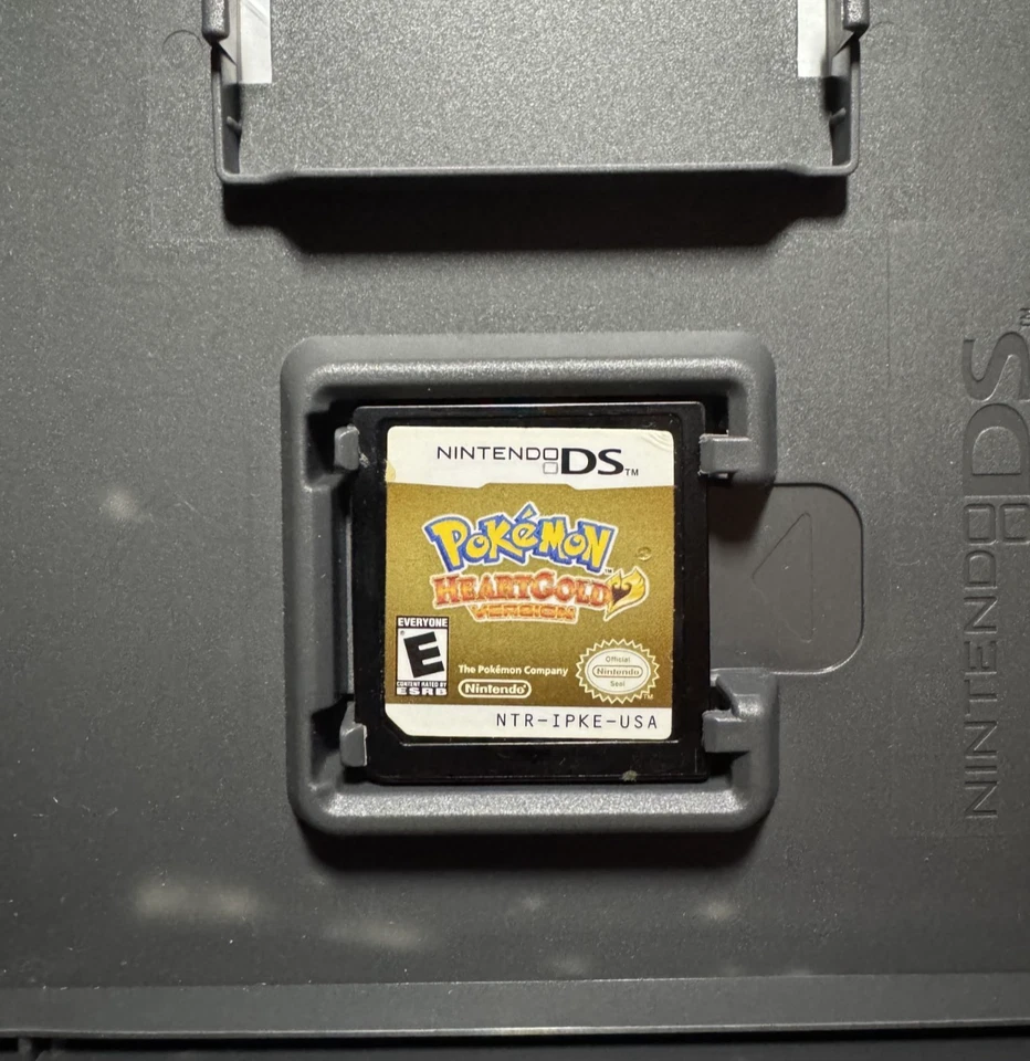 Pokémon: HeartGold Version - Nintendo DS / Authentic Game Cartridge/Tested Works - Image 4 of 4