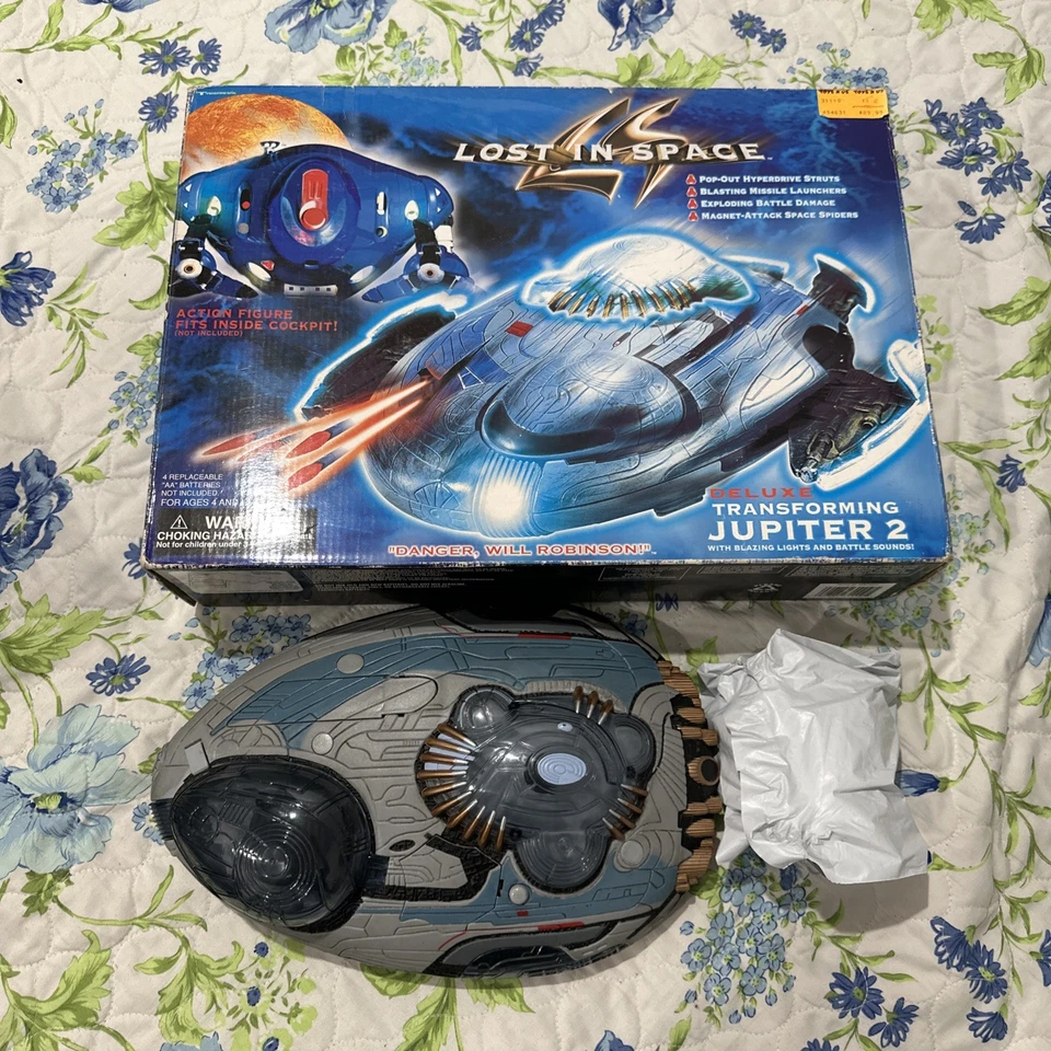 Película Lost in Space Deluxe Transforming Jupiter 2 luces y sonidos - 1997 Foto 3 de 4