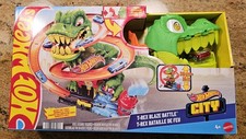 Hot Wheels Diecast City T-Rex Dinosaur Blaze Battle Playset NEW 4 