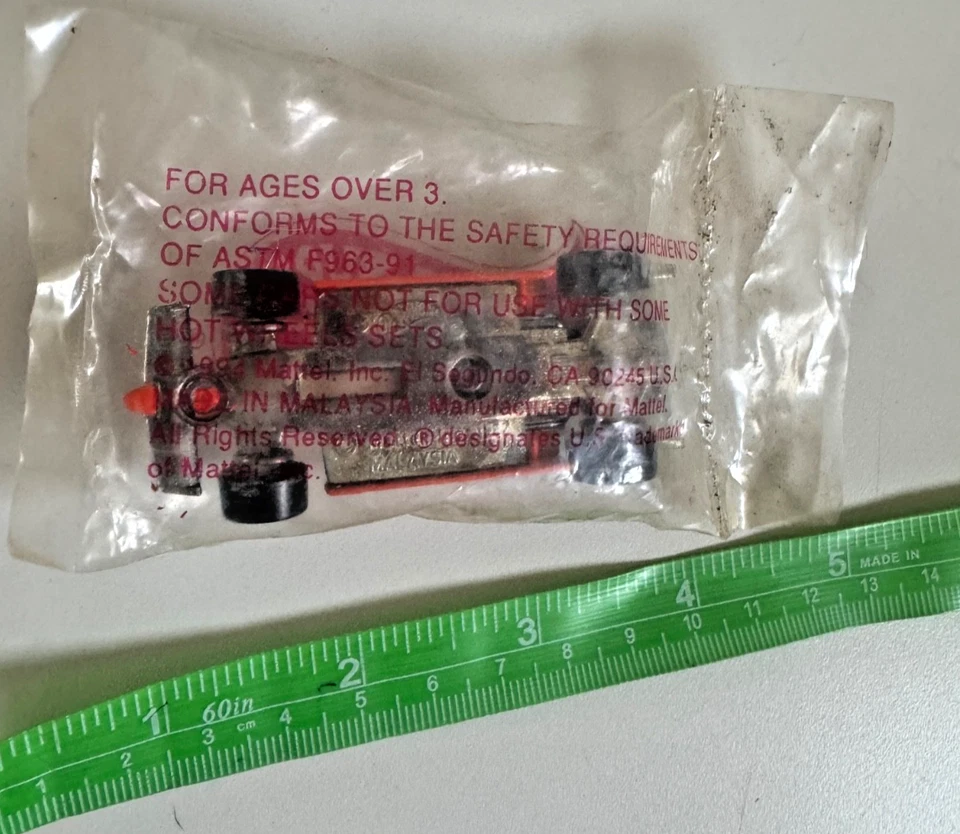 NUEVO CON ETIQUETAS DE COLECCIÓN Turbo Streak Gulf Orange Hot Wheels 1994 promoción de gasolina limitada Foto 3 de 3