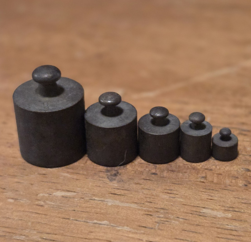 Set of 5 Knobbed Metal Calibration Weights for Scale
