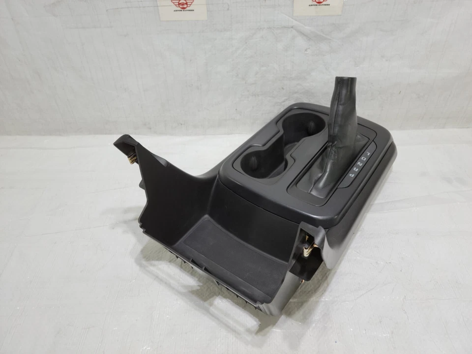 2015-2020 Chevrolet Colorado Console Shifter Trim Cup Holder OEM Foto 3 de 4