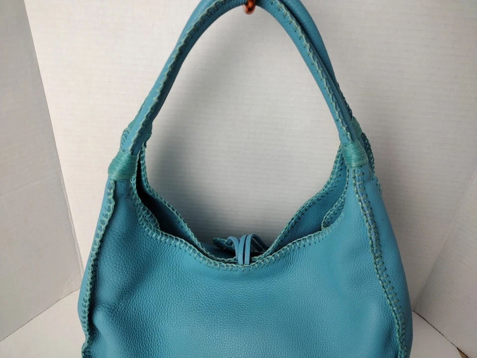 Bolso de Mano Hobo de Hombro Fatto a Mano de Carlos Falchi Azul Guijarro Cuero Puntada Foto 3 de 4