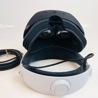 【美品】PlayStation VR2 CFIJ-17001 SONY PlayStation VR2 Headset & Sense Controllers PS5 Game