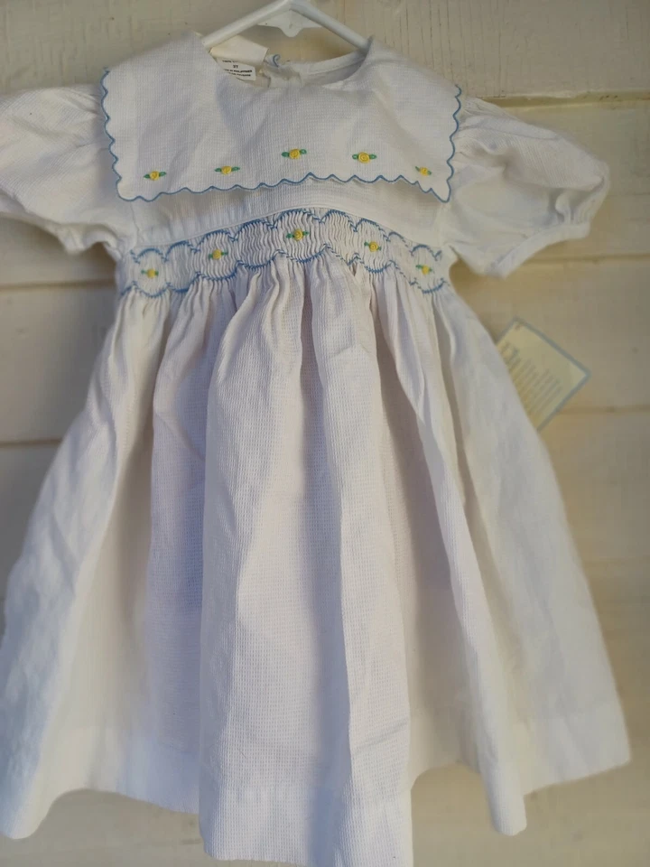 Vintage Sun Dress OshKosh B'gosh Collection White & blue Yellow rose - Size 3t - Image 2 of 4