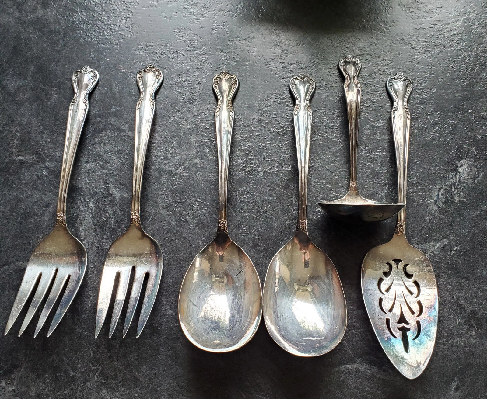 6= DAYBREAK / ELEGANT LADY SILVERPLATE SERVING PIECES