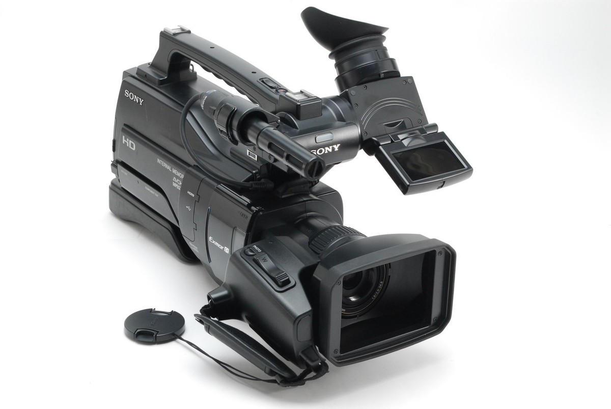 Near MINT ] Sony HXR-MC2000J AVCHD Camcorder 7.1 MP 12x Optical