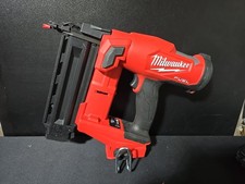 Milwaukee 2746-20 M18 FUEL 18 V Brushless Gen II 18-Gauge Brad Nailer No Box