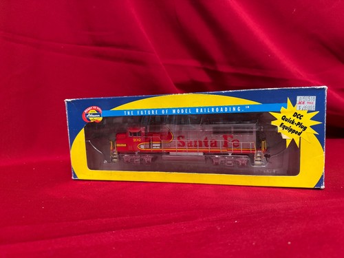 Locomotive Diesel Athearn 91511 – Santa Fe GP60M – Échelle H0 – DCC Monté – Occasion