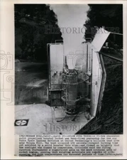 1962 Press Photo Solid Propellant Rocket Booster During Trial Launching