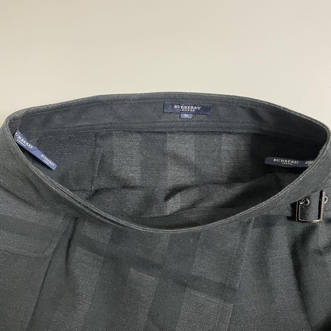 Burberry London Nova Check Knee-Length Skirt Cotton Black 36 Burberry London Nova Check Knee-Length Skirt Cotton Black 36