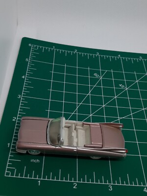 Johnny Lightning 1959 59 Cadillac Eldorado Rose Loose/Used 1/64