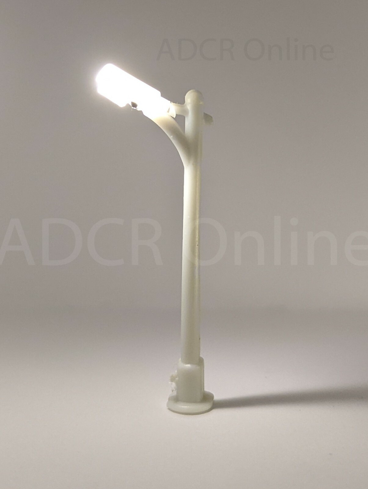 OO Gauge Street Lights / Lamp Post / Plastic Warm White LED 10 Pack UK eBay