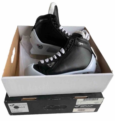 GRAF DM1030 [ JR 4.5 D 4mm ] Ice Hockey Goalie Skates Pair - New