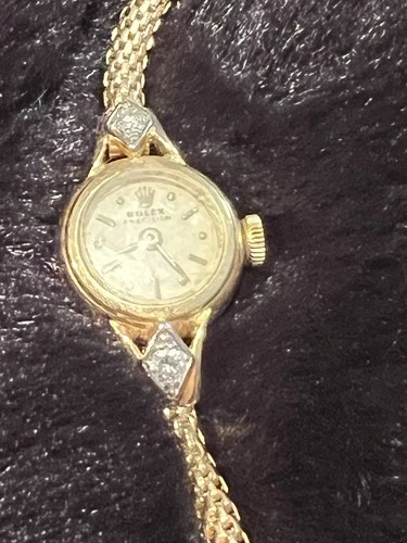 Vintage Women's Rolex Watch 750KT 15mm 2 Diamonds Gold Manual Wind