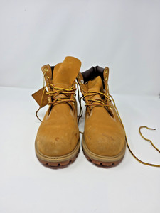 Used timberland boots , still in great shape. Size 7M Timberland Boot Toddler Size 7m Brown Wheat Nubuck Lace-up  main image 2