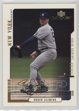 2000 Upper Deck MVP Gold Script Missing Serial Number Roger Clemens #213 s1i