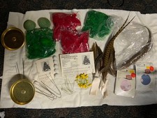 piór poinsecja zestaw aranżacyjny partia otwarte pudełko rękodzieło vintage Boże Narodzenie 1971